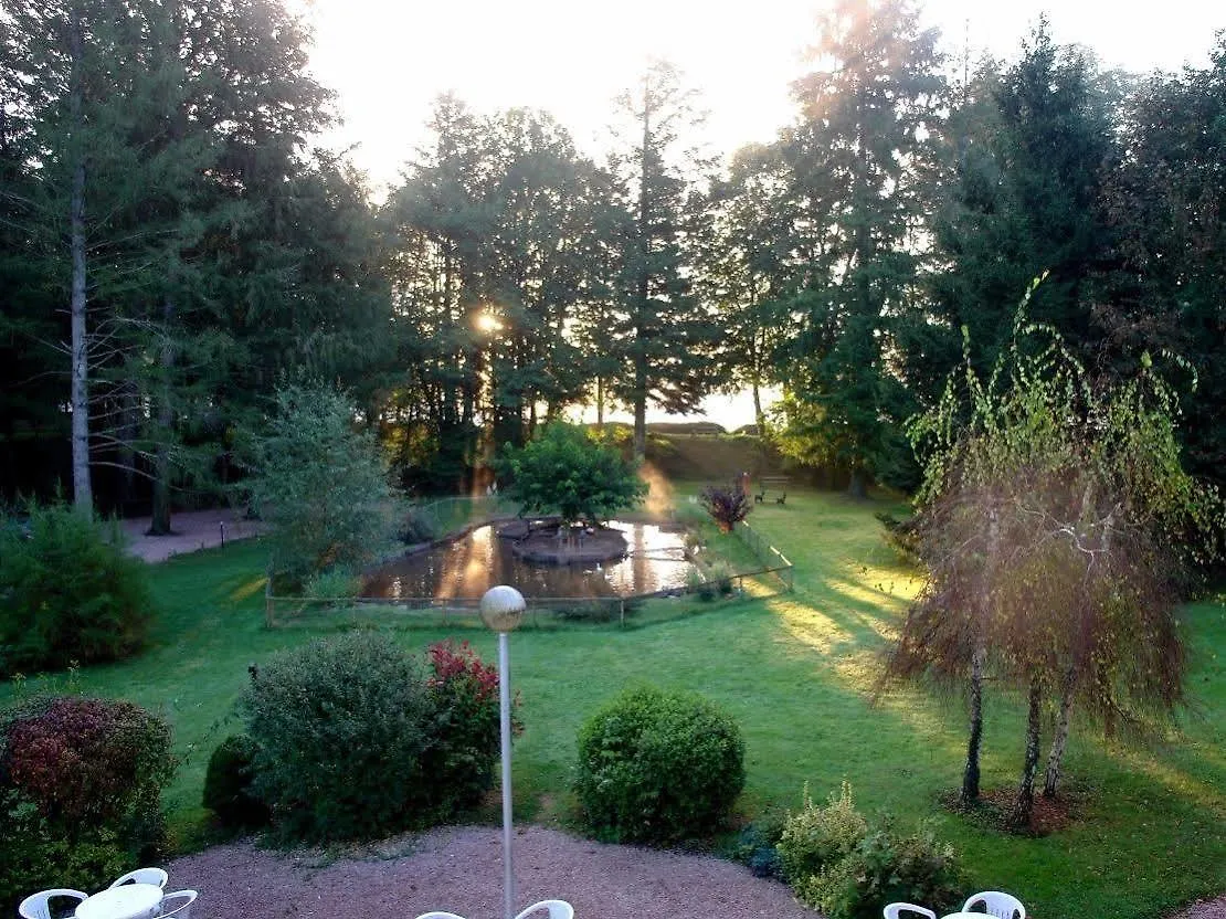 Le Troncais Hotel Saint-Bonnet-Tronçais 3*,  Frankrijk